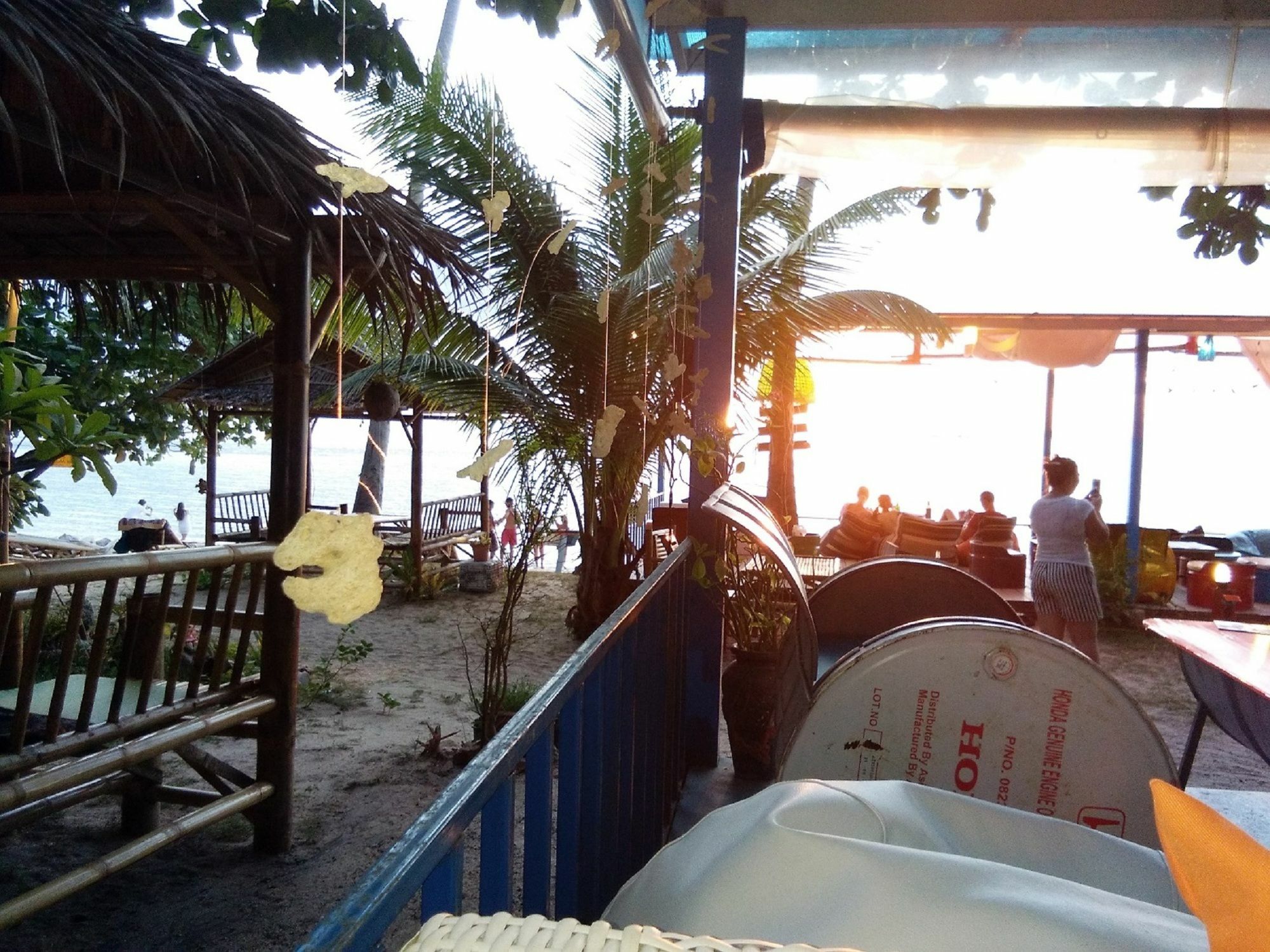 I Talay Beach Bar & Cottage Taling Ngam Exteriör bild
