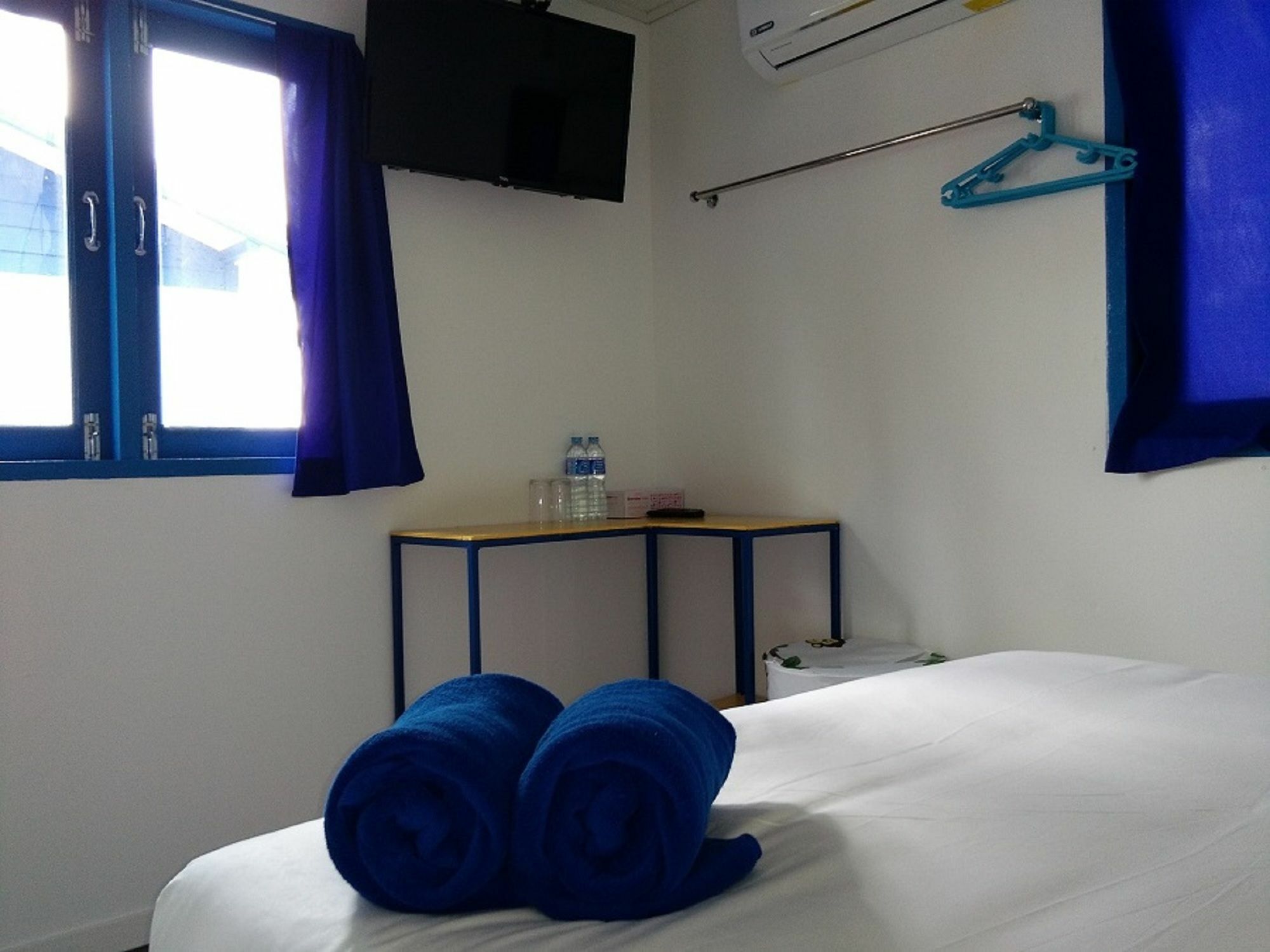 I Talay Beach Bar & Cottage Taling Ngam Exteriör bild