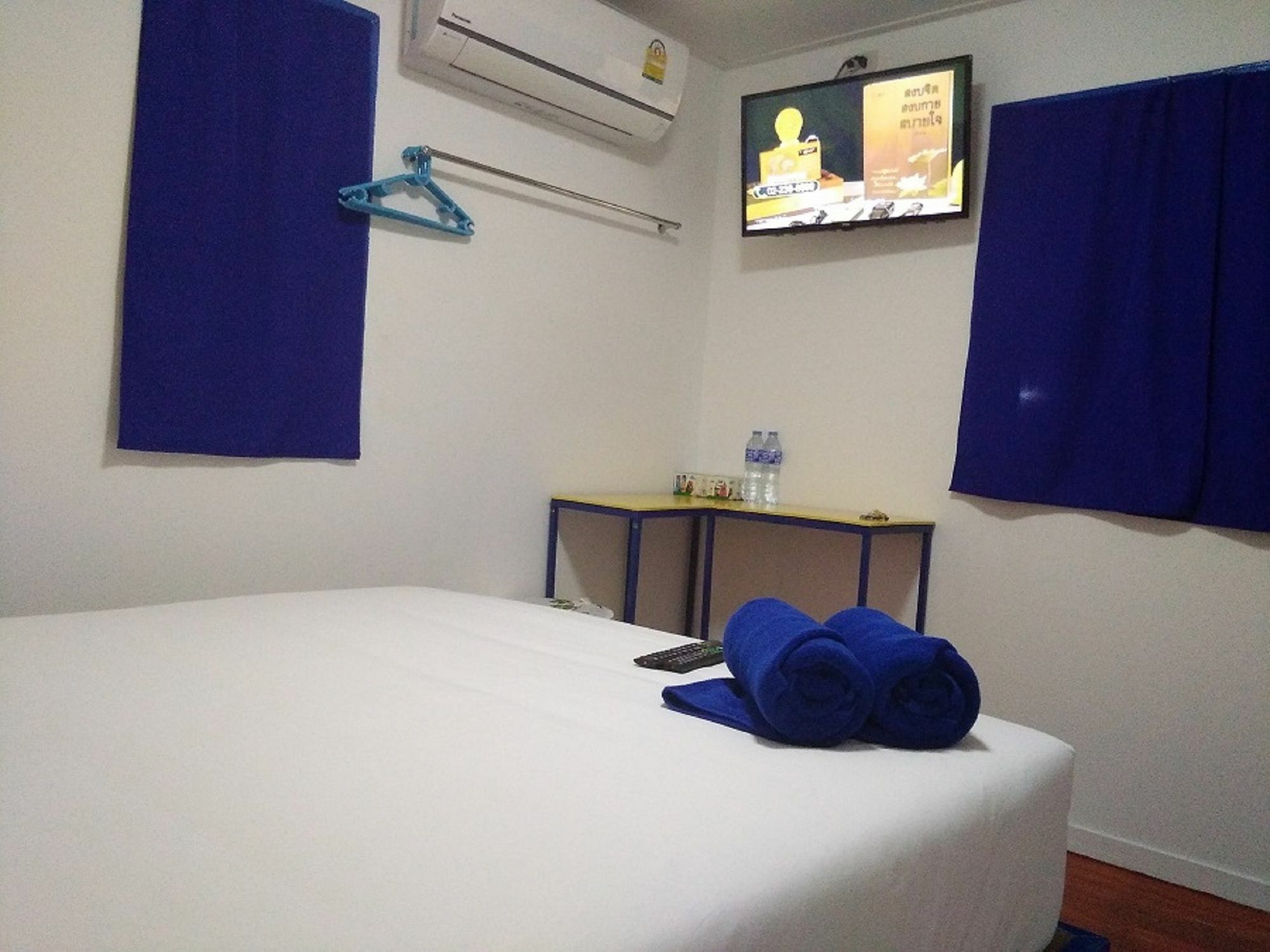 I Talay Beach Bar & Cottage Taling Ngam Exteriör bild